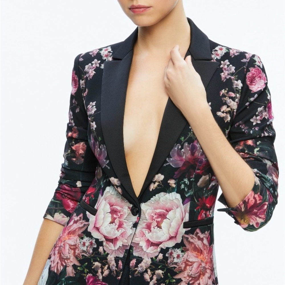 Alice + Olivia Black Breann Floral Fitted Blazer